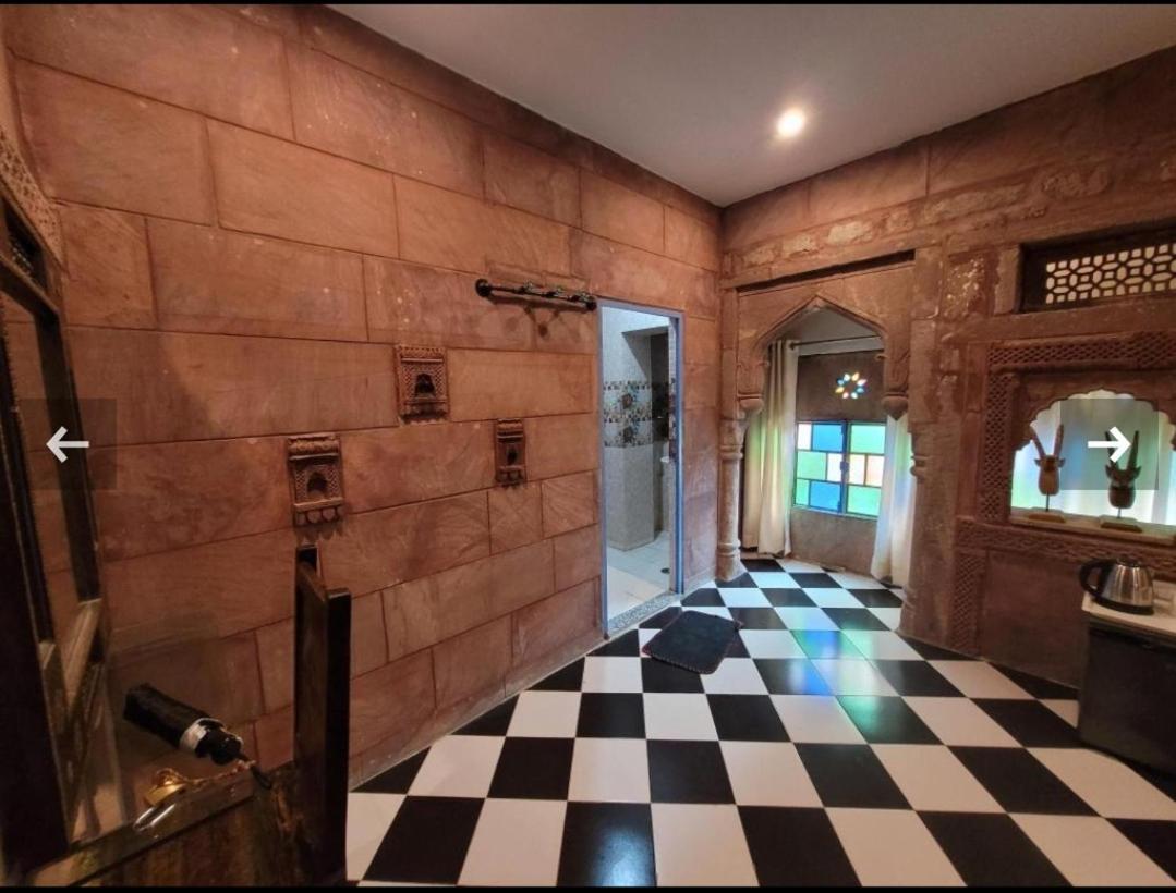 The Kutumb Villa - A Heritage Home Stay จ๊อดปูร์ ภายนอก รูปภาพ